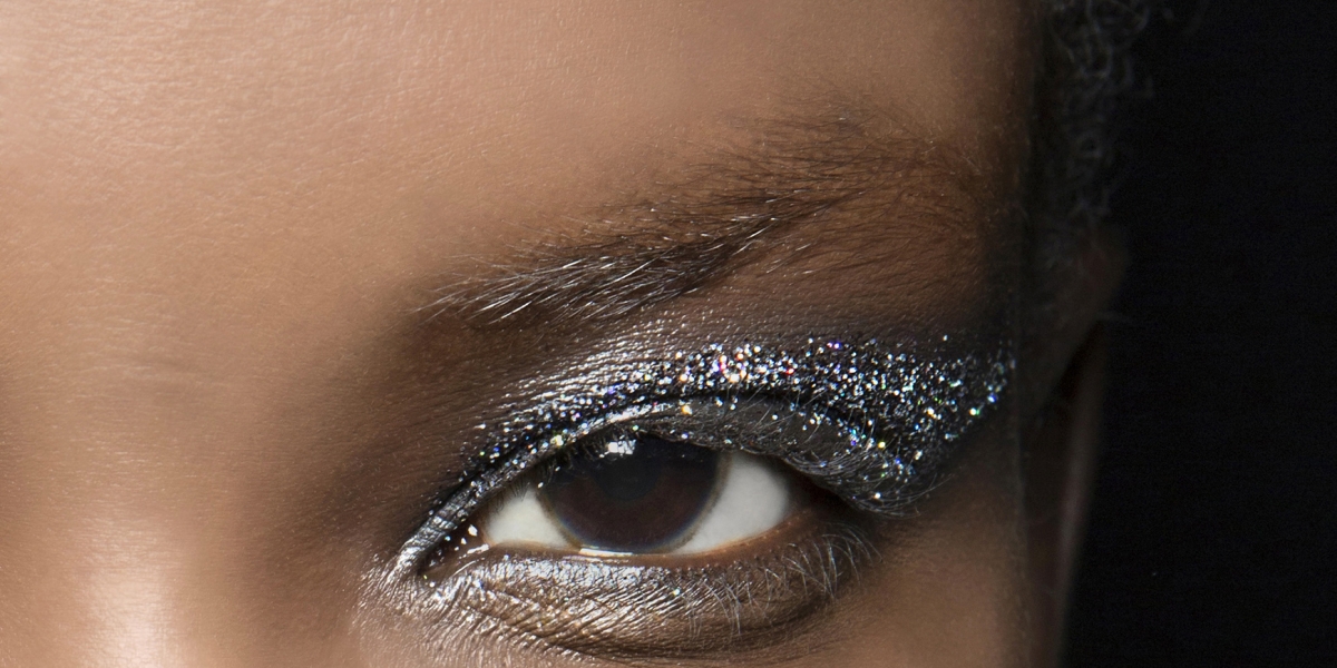 MARIE-CLAIREmaquillage-yeux-glitter